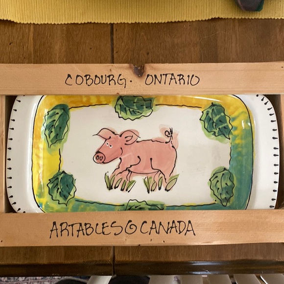 ARTables Sweet Pig Serving Platter NWT - Picture 1 of 6